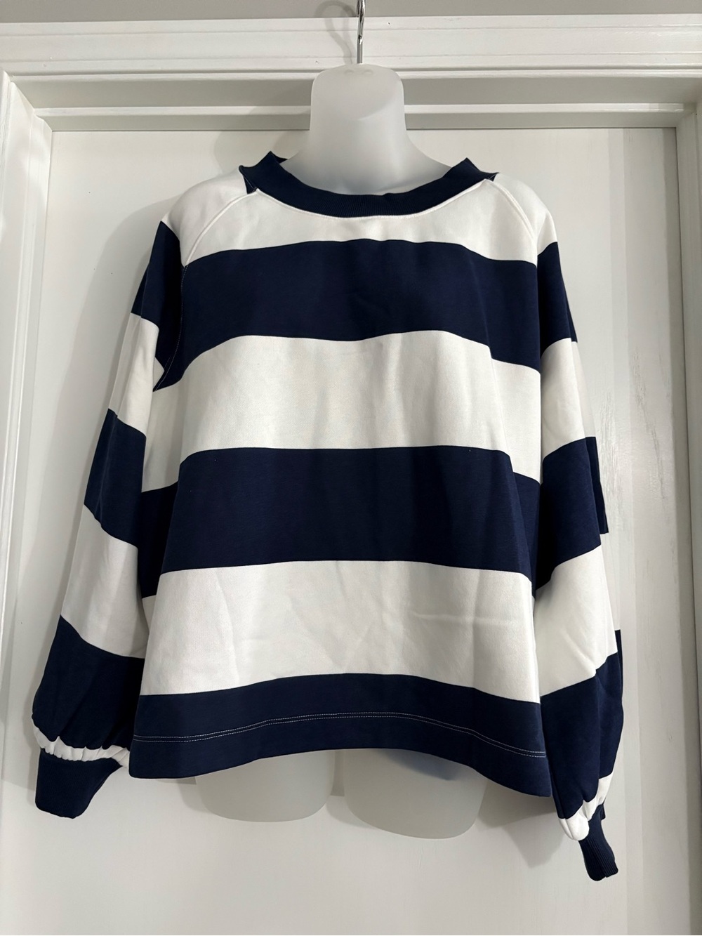 Classic Navy and White Striped Crewneck Sweatshirt Nautical Size L NWOT - Picture 3 of 7